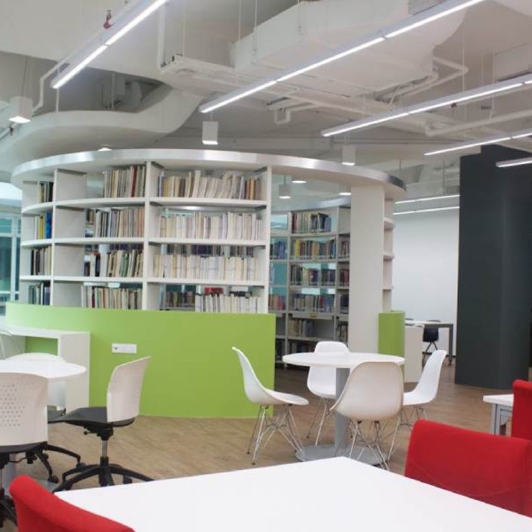 perpustakaan mahasiswa di iact college malaysia