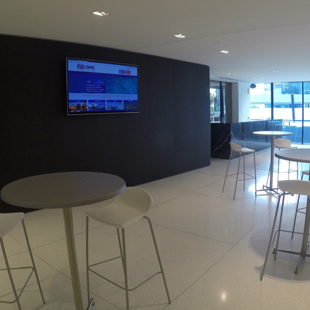 fasilitas di holmes institute, australia