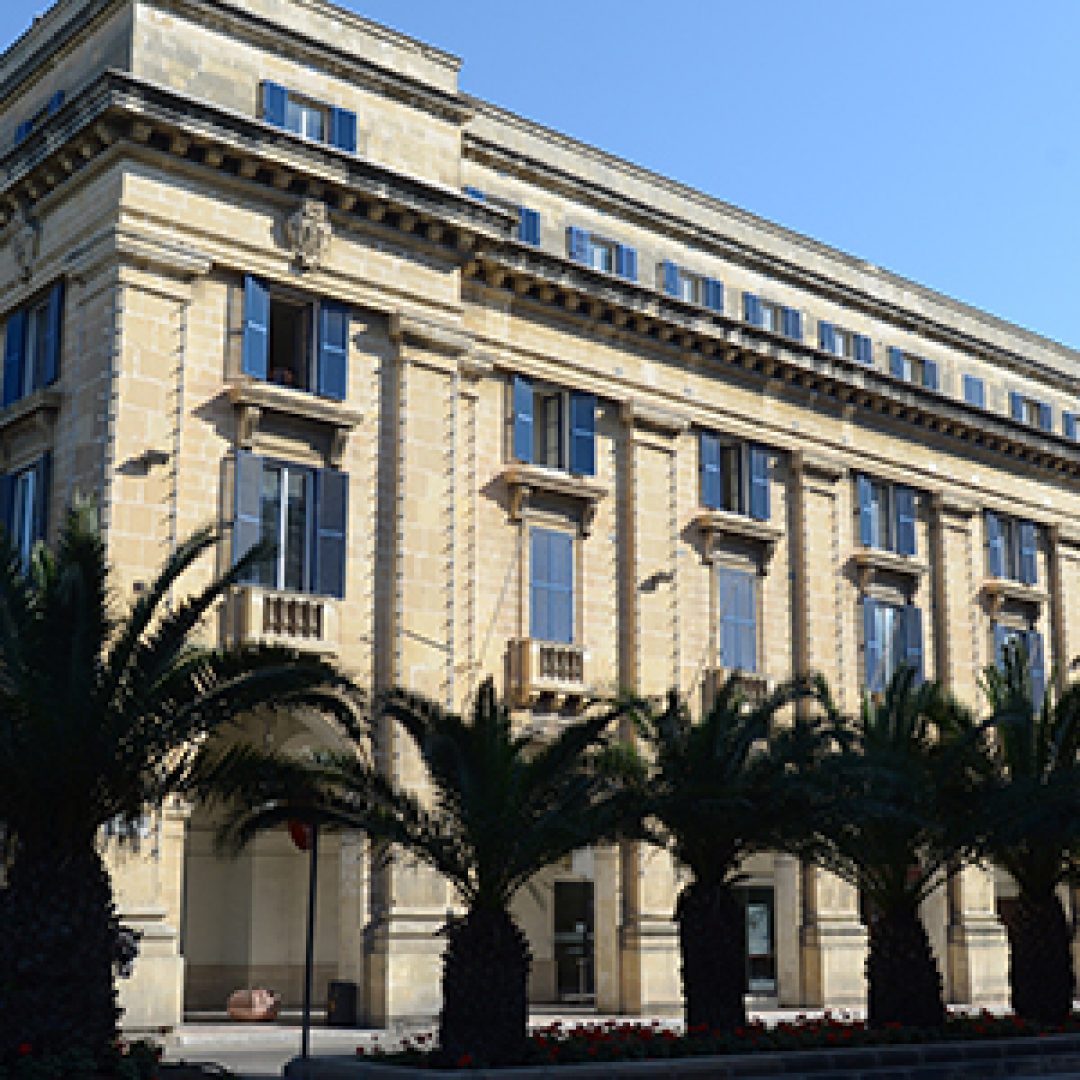 london school of commerce (lsc), united kingdom