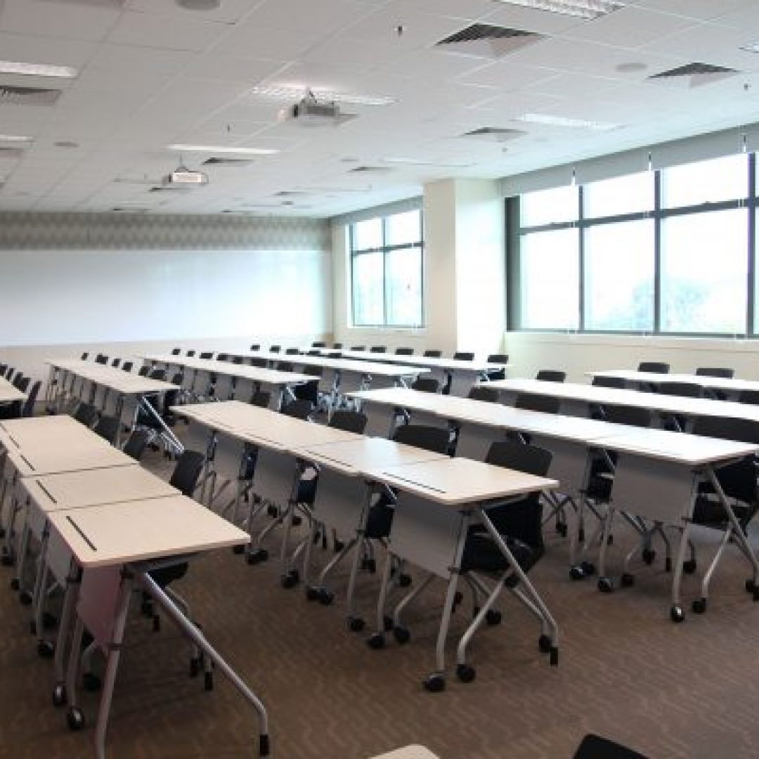 75seater_2-pxu21t3tu7m1r6rup4yggbj7bhwe5uri8tkwoqj44g