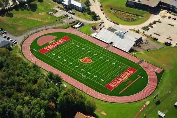 Fasilitas Thornton Academy, USA