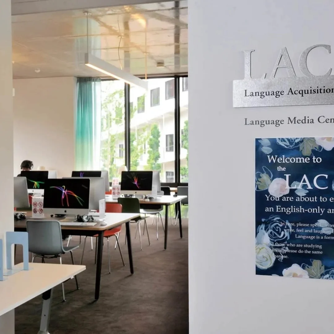 Foto 1 International College of Liberal Arts (iCLA) Foto 1 International College of Liberal Arts (iCLA)