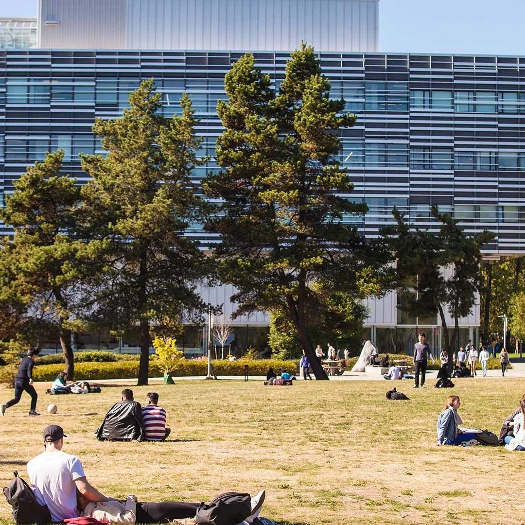 Foto 1 Langara College