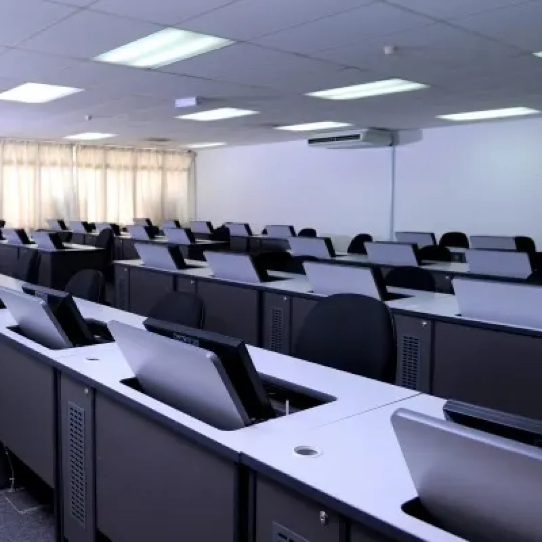 Foto 2 Infrastructure University Kuala Lumpur