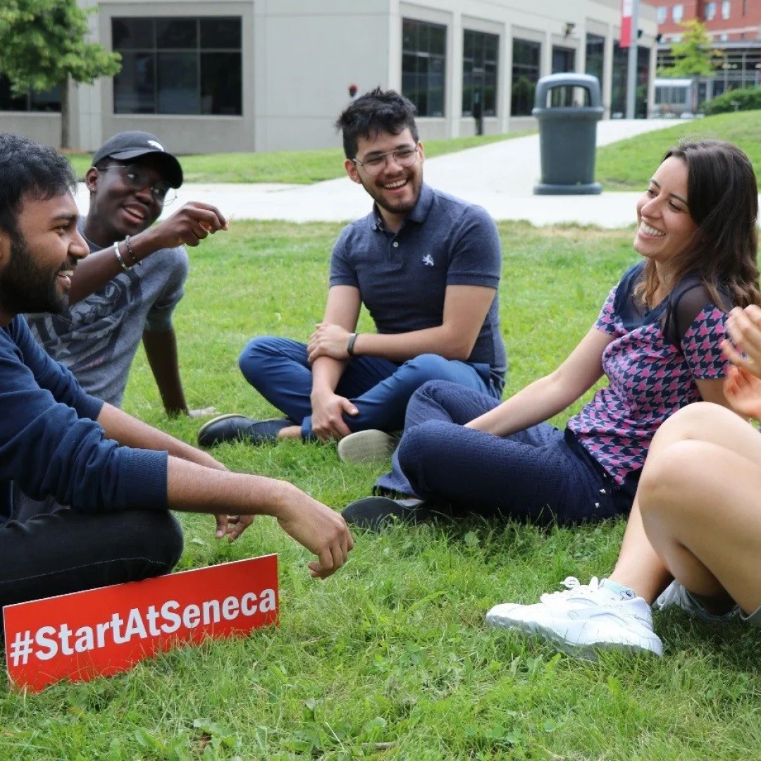 Foto 2 Seneca College