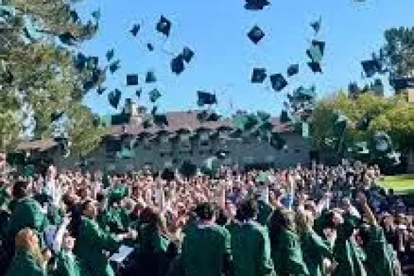 Graduate Stevenson School, USA