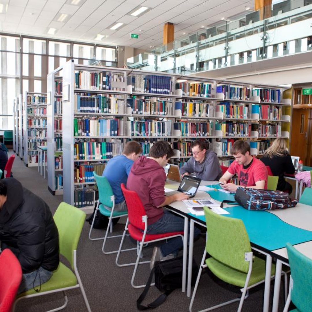 Library-EPS-study-space-uc