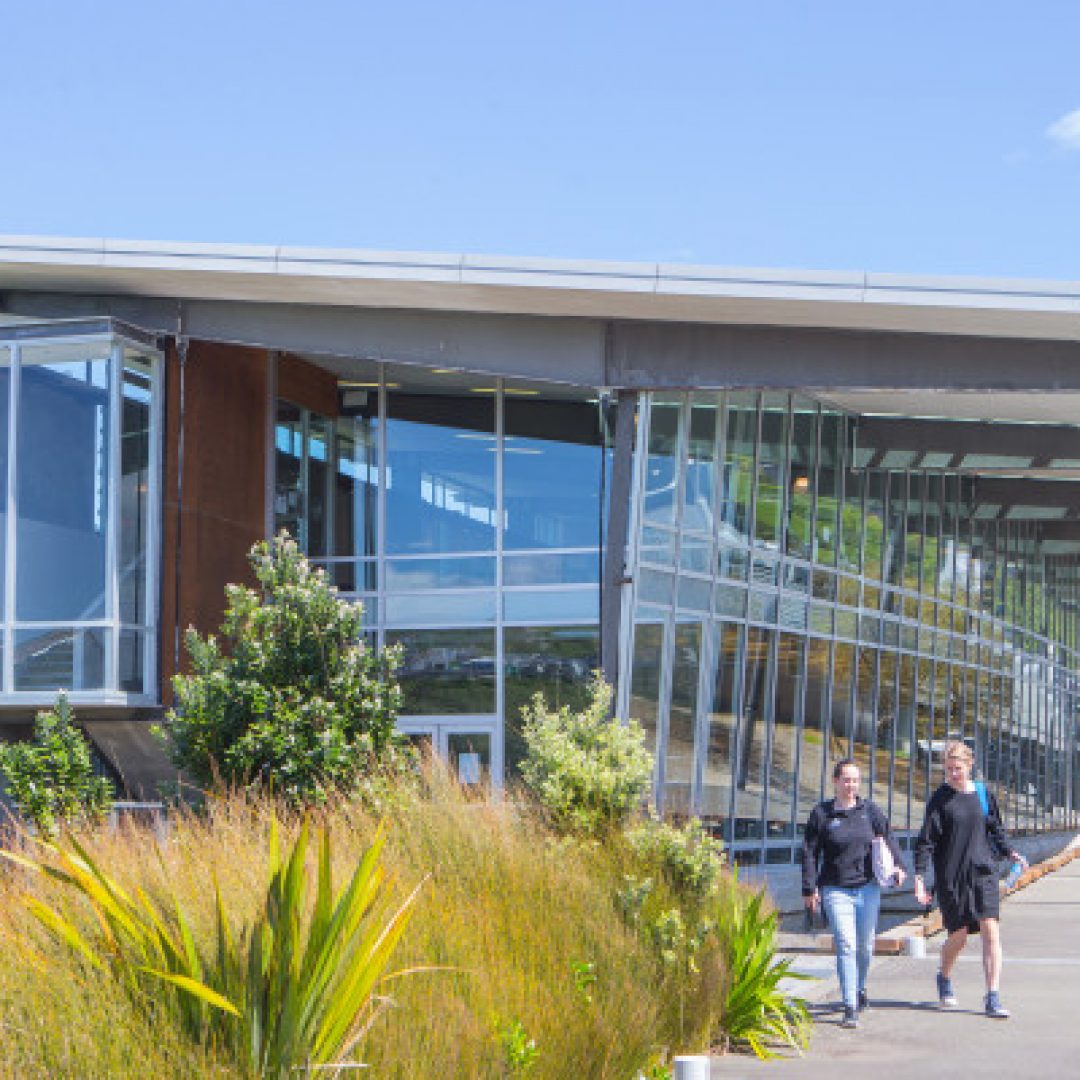 Porirua-Campus-14__FillWzU3MCw0MDBd