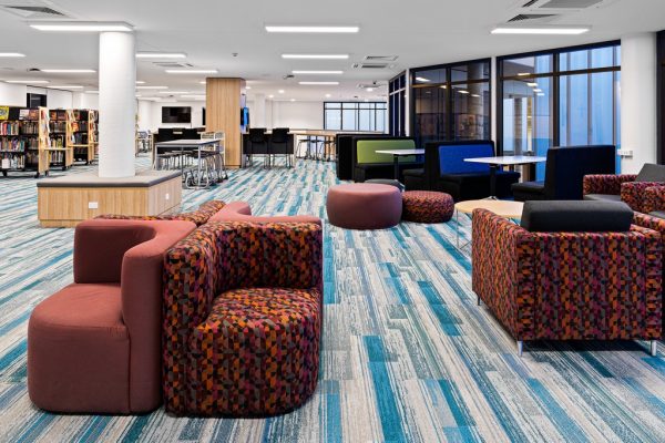 fasilitas mahasiswa di john paul college, australia