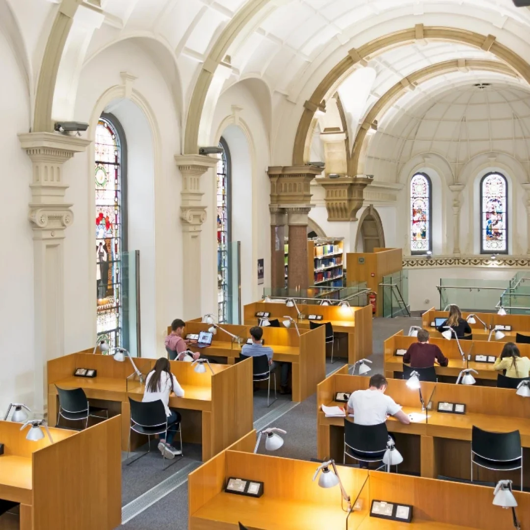 University College Dublin (UCD)