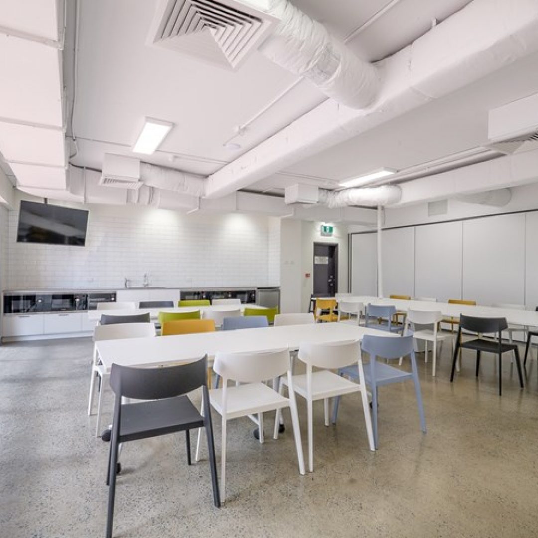 classroom at australian pacific college (apc), australia
