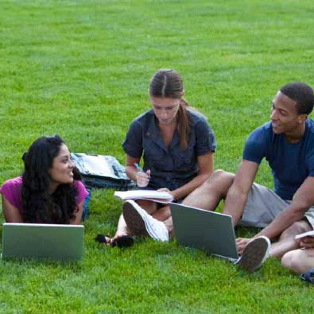 Grafton College, Ireland students grafton college, ireland