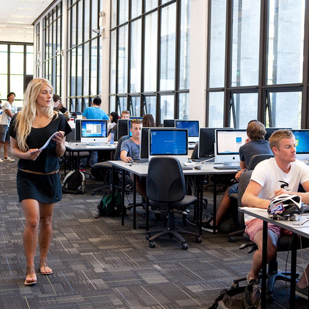 computer-workrooms-uc