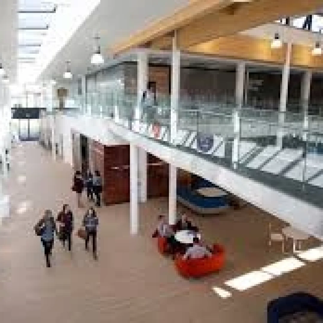 University of Hertfordshire University of Hertfordshire