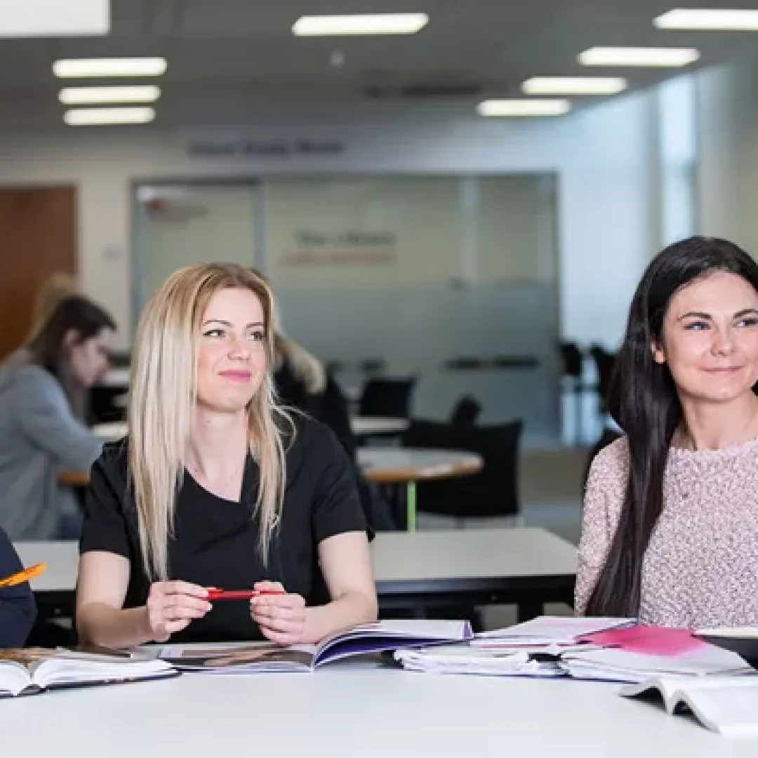 Stevenson College, Edinburgh United Kingdom students stevenson college, edinburgh united kingdom