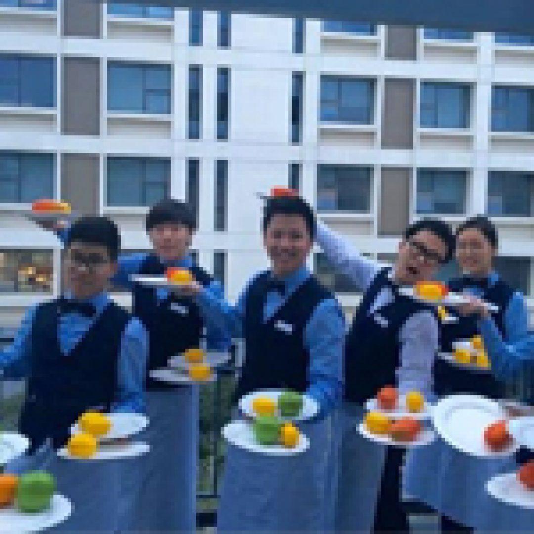 student blue mountains international hotel management school suzhou, china
