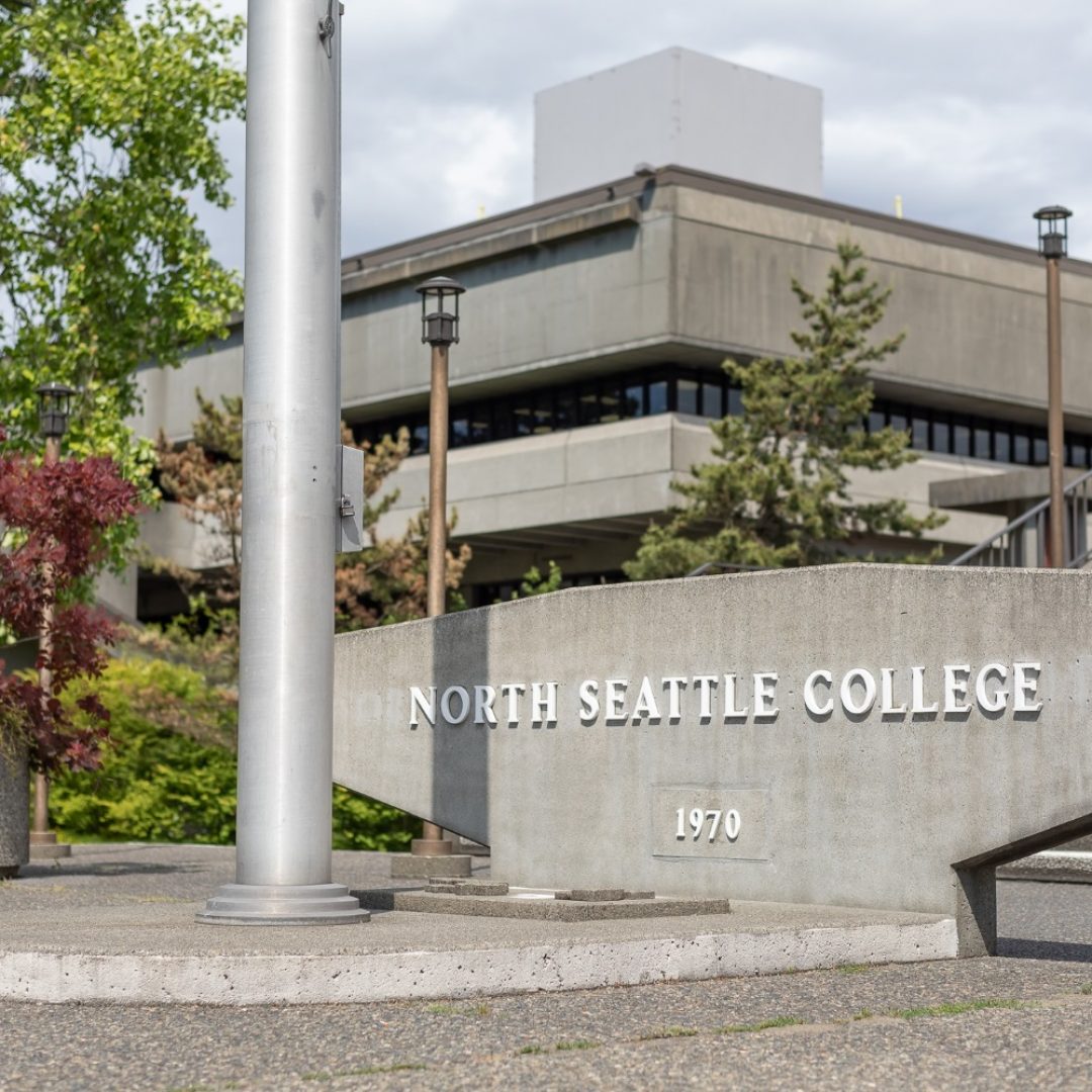 foto depan kampus North Seattle Community College, USA