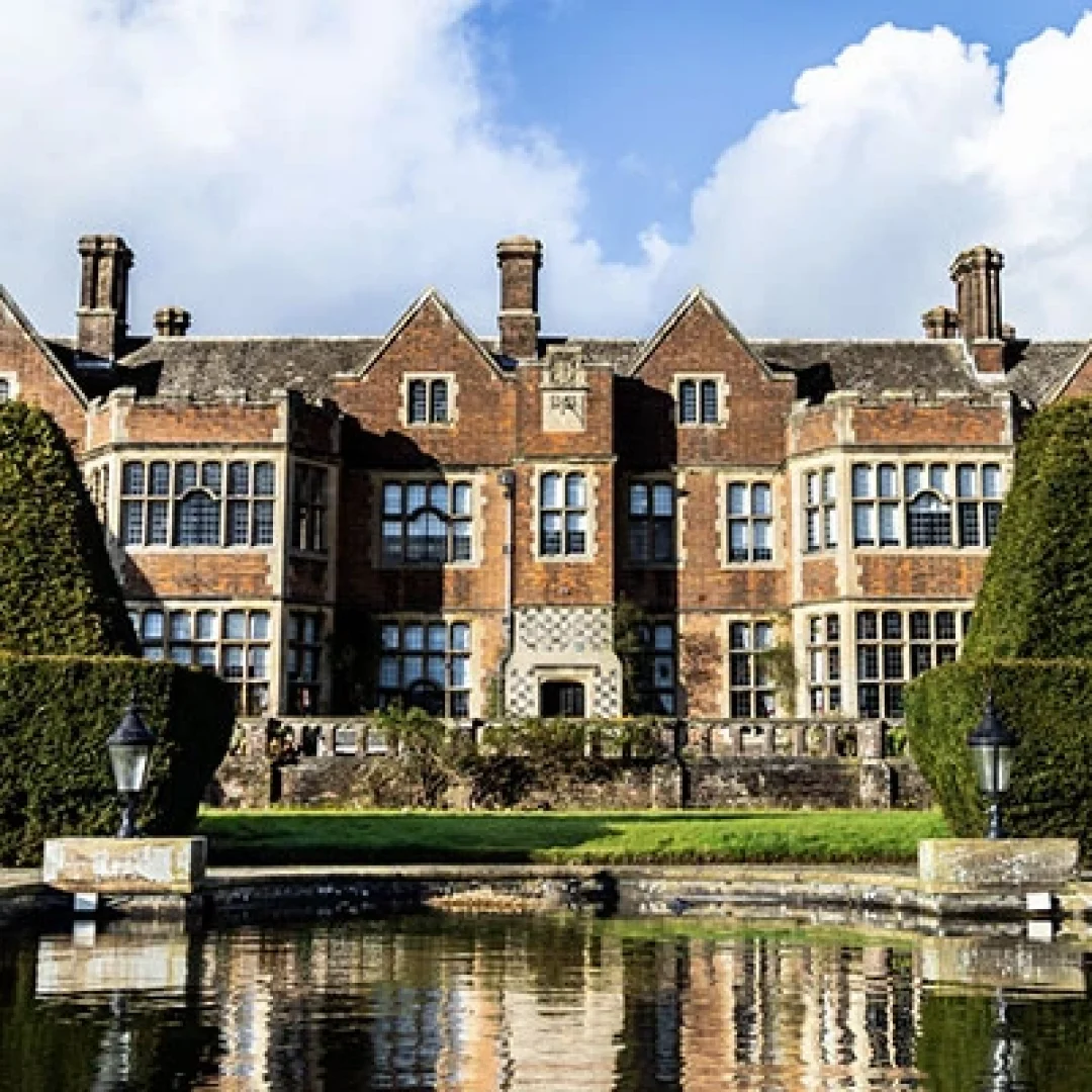 University of Bedfordshire University of Bedfordshire