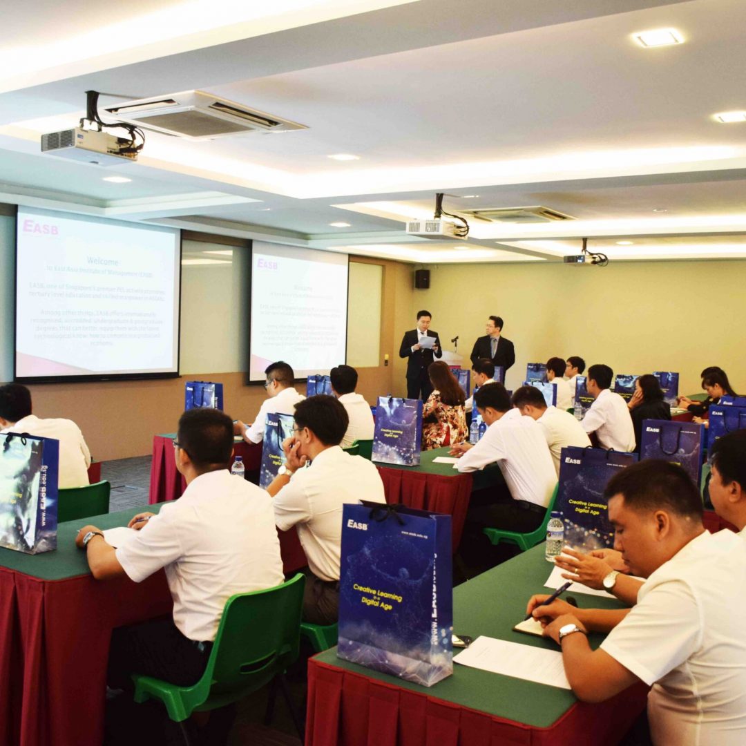 seminar-room-copy