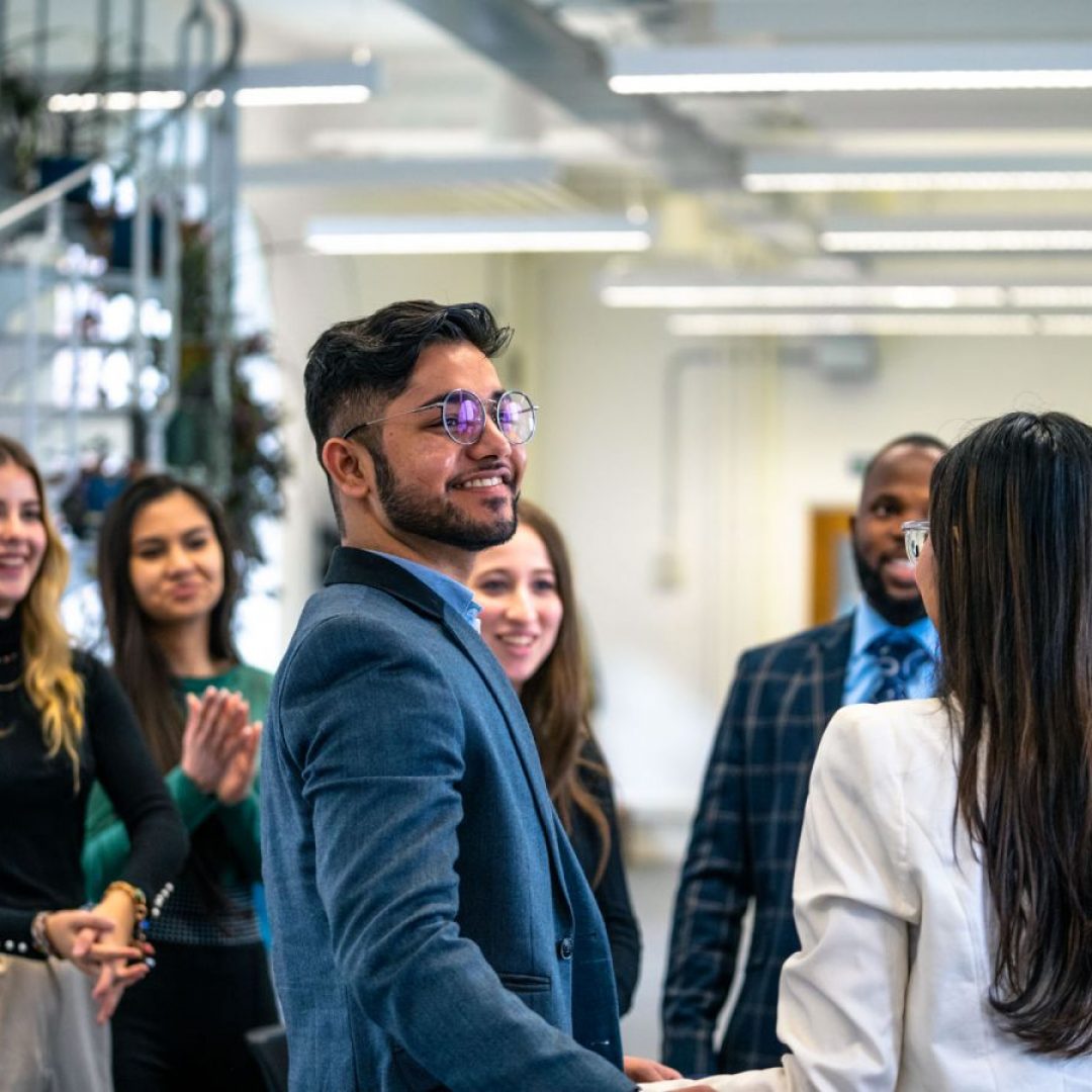 mahasiswa greenwich school of management united kingdom